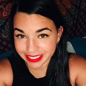 Meet your Posher, Kendra